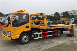 昭阳区哪里有拖车服务