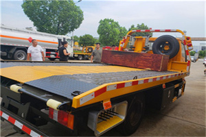 昭阳区附近拖车电话号码服务